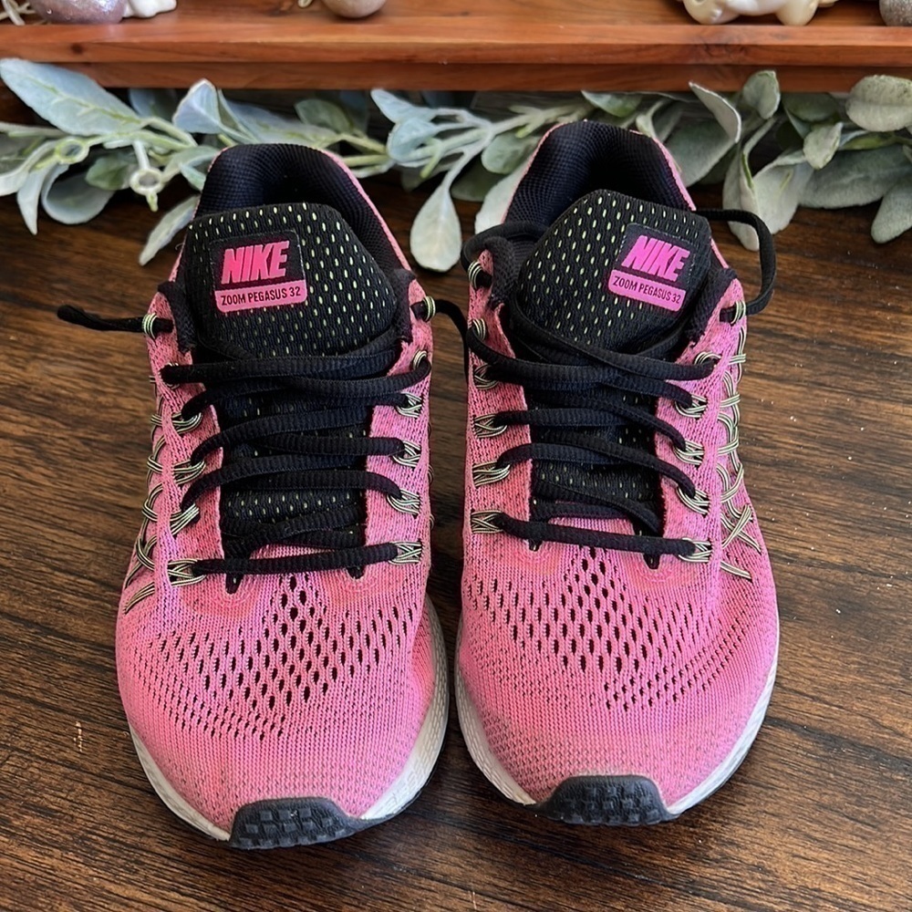Nike Womens Air Zoom Pegasus 32 Pink Pow/Barely Volt/Ghost Green/Black Sneak 8.5 - Picture 3 of 9